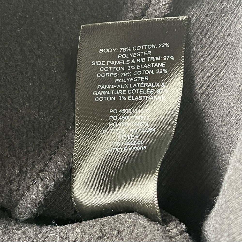 Aritzia TNA Cozy AF Fleece Cropped Crewneck Sweatshirt - Picture 4 of 6